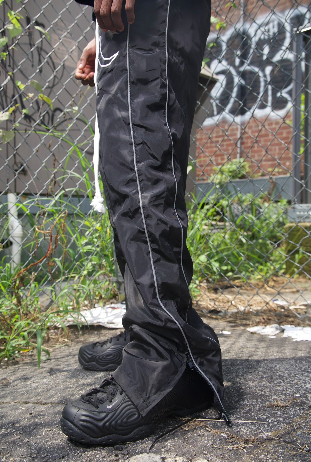 Essential Track Pants “Black”