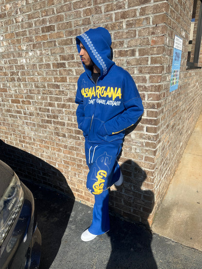 ‘LANEY’ Zip Up