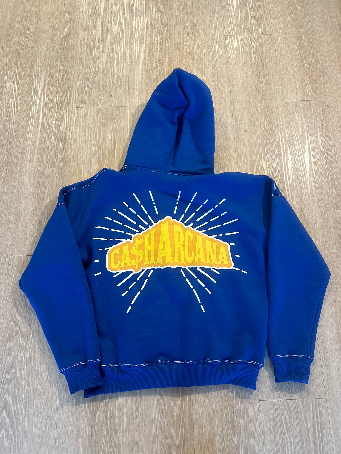 ‘LANEY’ Zip Up